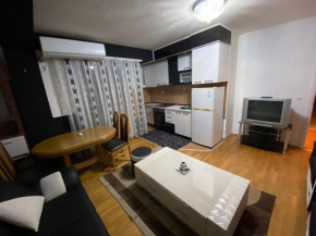 Barbaros Apartment